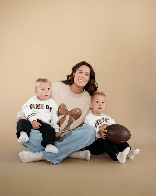 Womens Bow Crewneck